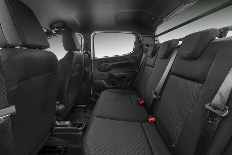 Интерьер Fiat Strada Endurance Cabine Dupla (281) 2020 года  (фото 18 из 30)